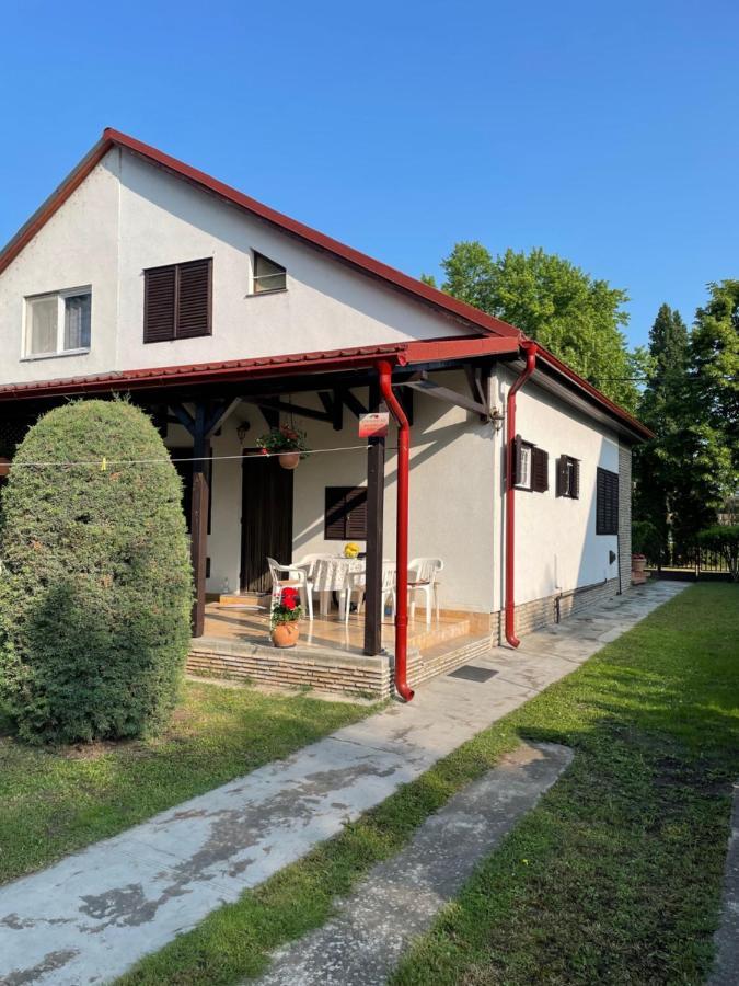 Rozsa Nyaralohaz Villa Balatonboglár Exterior foto