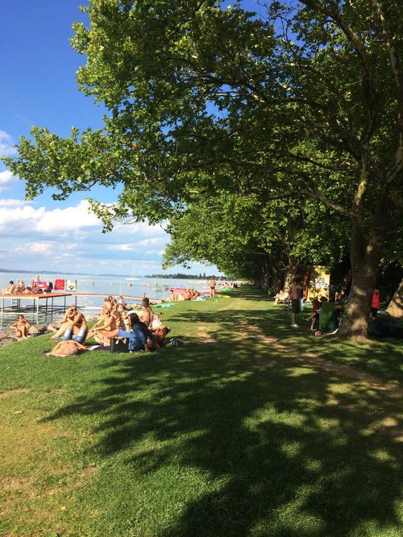 Rozsa Nyaralohaz Villa Balatonboglár Exterior foto